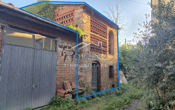 casale in vendita a Porcari in zona Padule