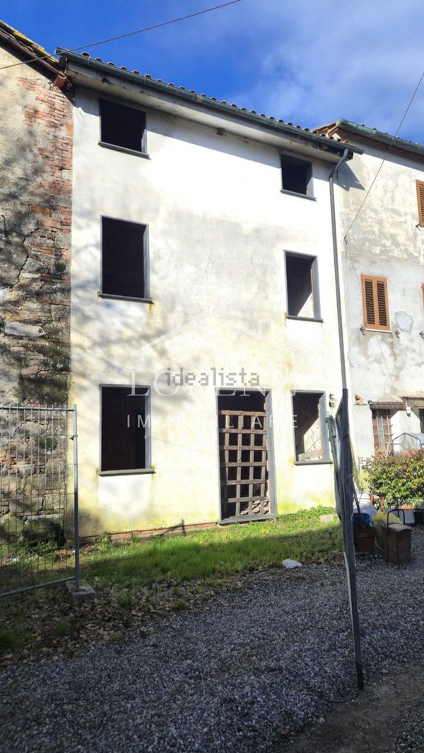 quadrivano in vendita a Porcari in zona Padule