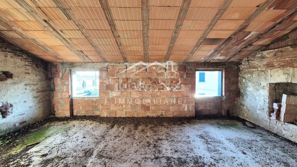 casa indipendente in vendita a Porcari in zona Padule
