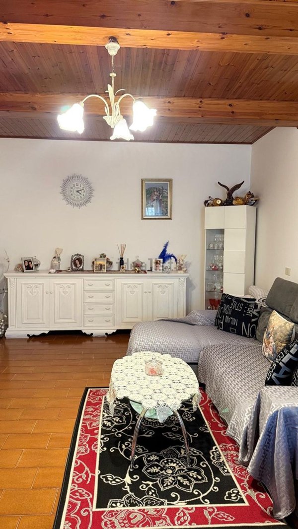 casa indipendente in vendita a Porcari