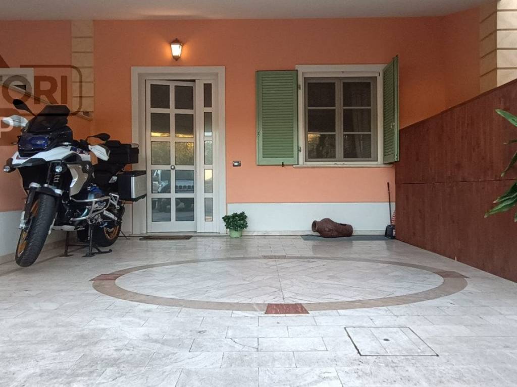 casa indipendente in vendita a Porcari