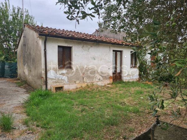 casa indipendente in vendita a Porcari