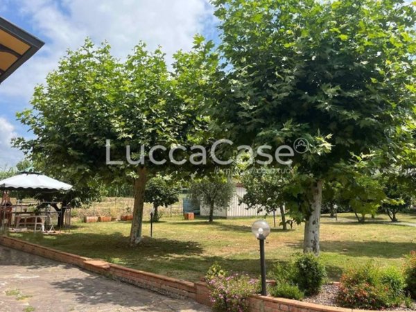 casa indipendente in vendita a Porcari