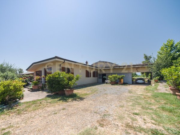 casa indipendente in vendita a Porcari