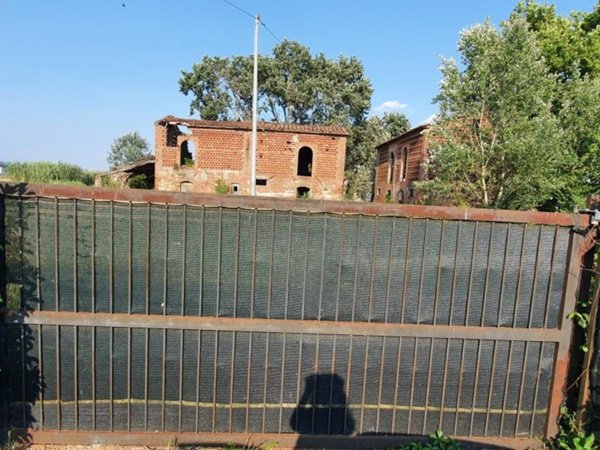 casa indipendente in vendita a Porcari in zona Padule
