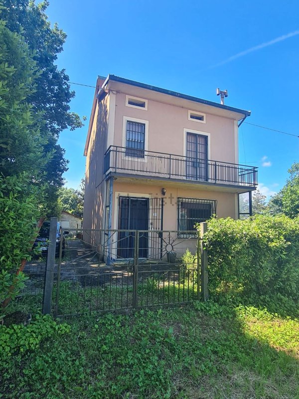 casa indipendente in vendita a Porcari