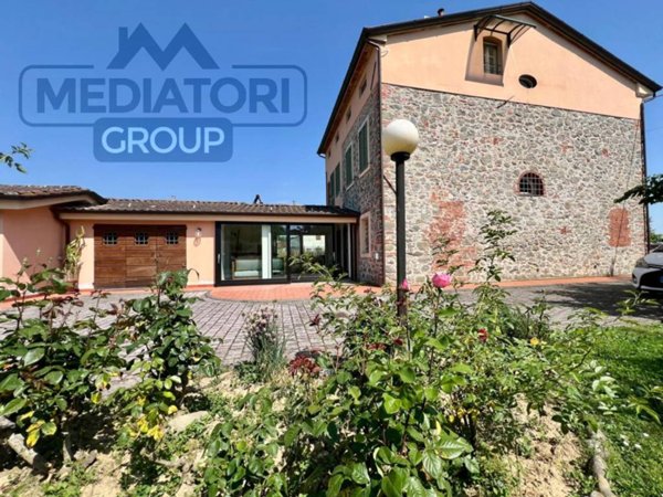 casa indipendente in vendita a Porcari