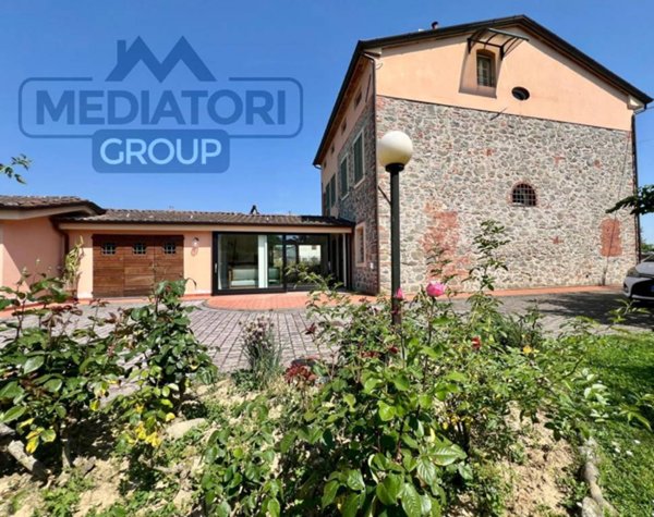 casa indipendente in vendita a Porcari in zona Rughi