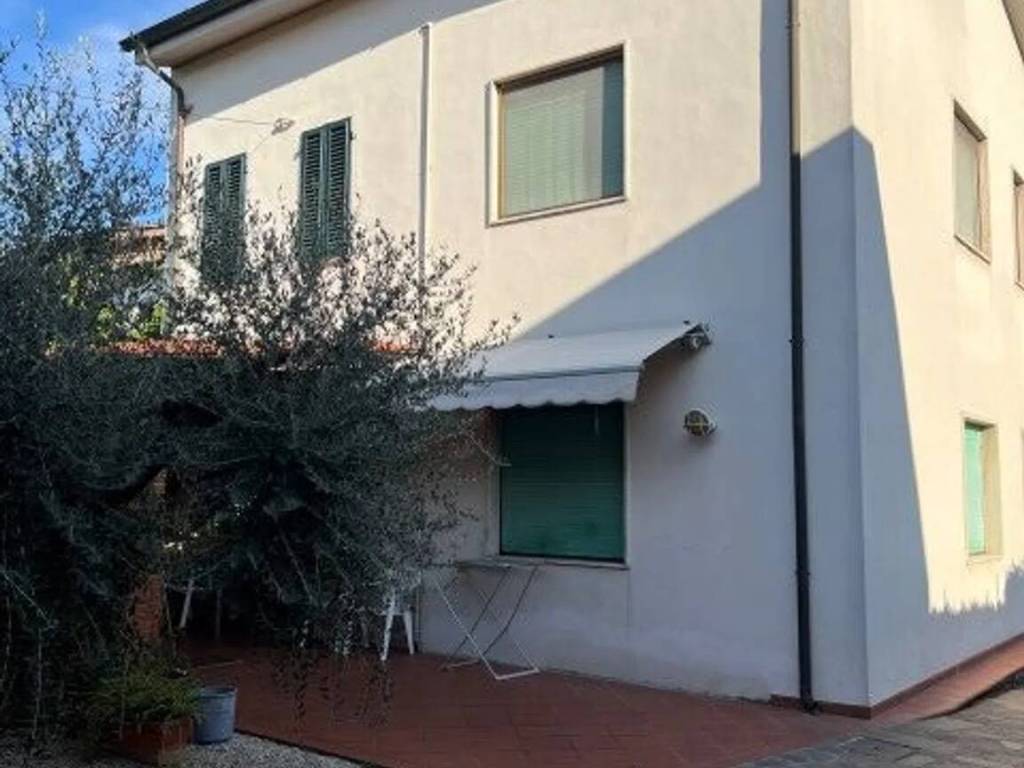 casa indipendente in vendita a Porcari