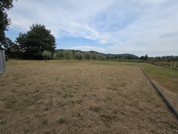 terreno agricolo in vendita a Porcari in zona Rughi