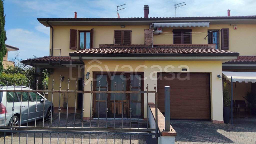 casa indipendente in vendita a Porcari in zona Rughi