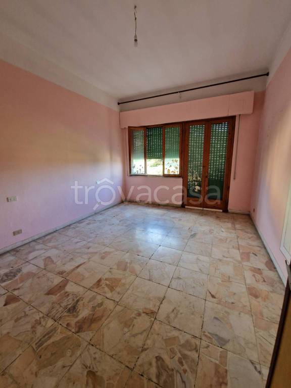 casa indipendente in vendita a Porcari in zona Rughi