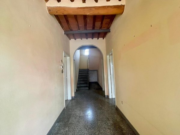 casa indipendente in vendita a Porcari in zona Padule