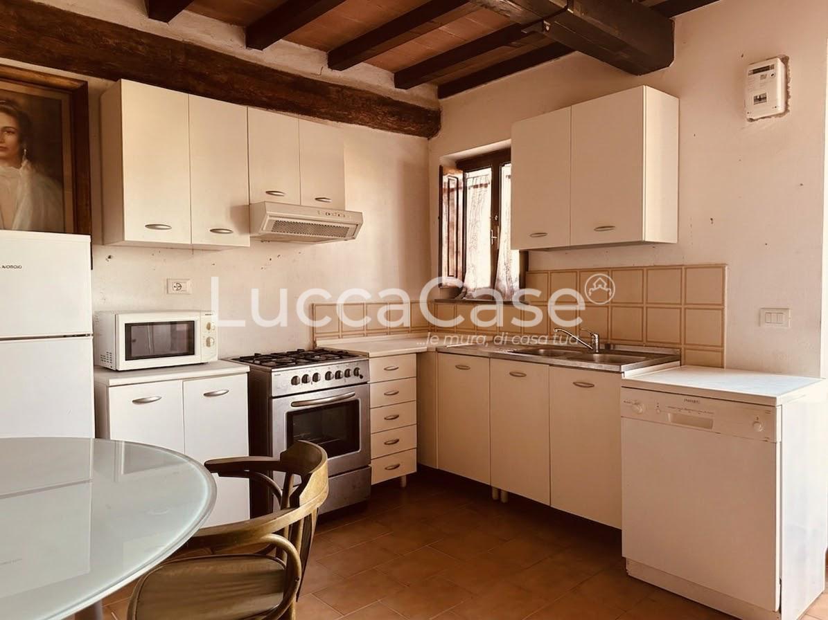casa indipendente in vendita a Porcari in zona Rughi