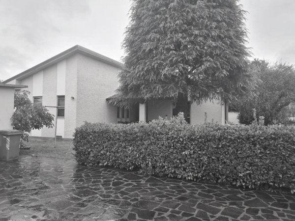 casa indipendente in vendita a Porcari