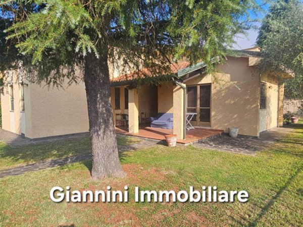 casa indipendente in vendita a Porcari in zona Rughi