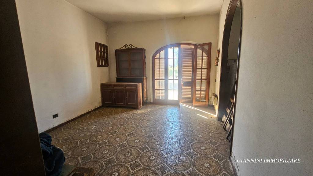 casa indipendente in vendita a Porcari in zona Rughi