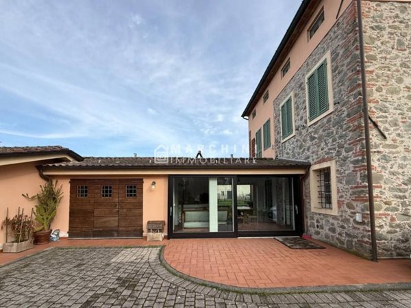 casa indipendente in vendita a Porcari in zona Rughi