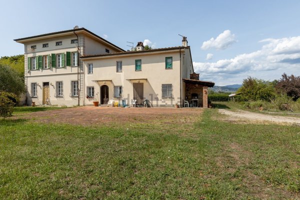 casa indipendente in vendita a Porcari in zona Rughi