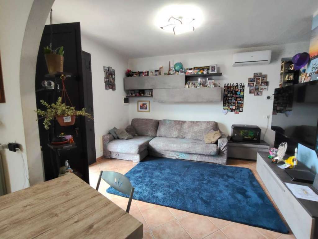appartamento in vendita a Porcari in zona Rughi