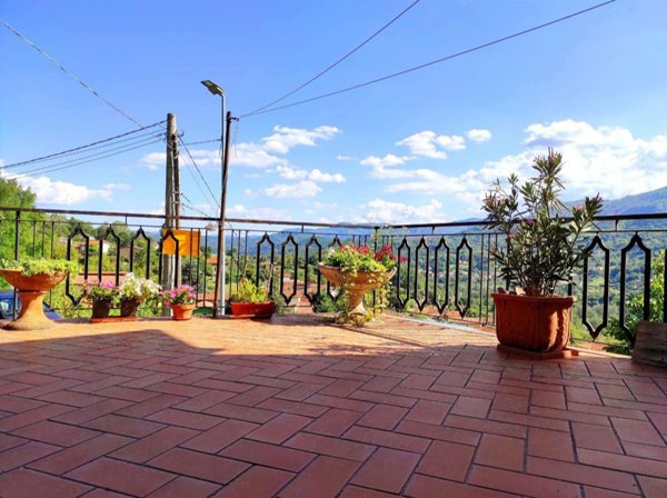 appartamento in vendita a San Romano in Garfagnana in zona Villetta