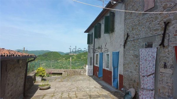 casa indipendente in vendita a San Romano in Garfagnana