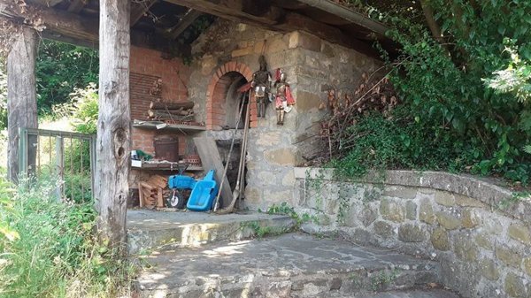 casa indipendente in vendita a San Romano in Garfagnana in zona Villetta