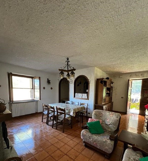 casa indipendente in vendita a San Romano in Garfagnana