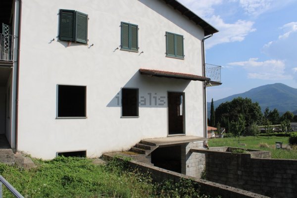 appartamento in vendita a San Romano in Garfagnana
