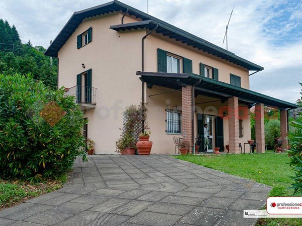 casa indipendente in vendita a San Romano in Garfagnana in zona Naggio