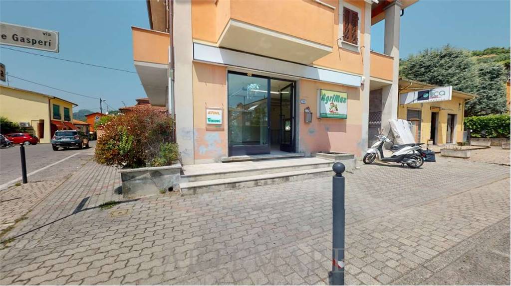 appartamento in vendita a Seravezza in zona Ripa