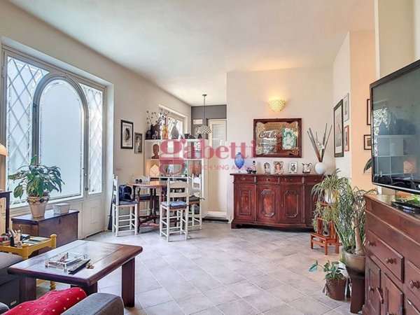 casa indipendente in vendita a Seravezza in zona Pozzi