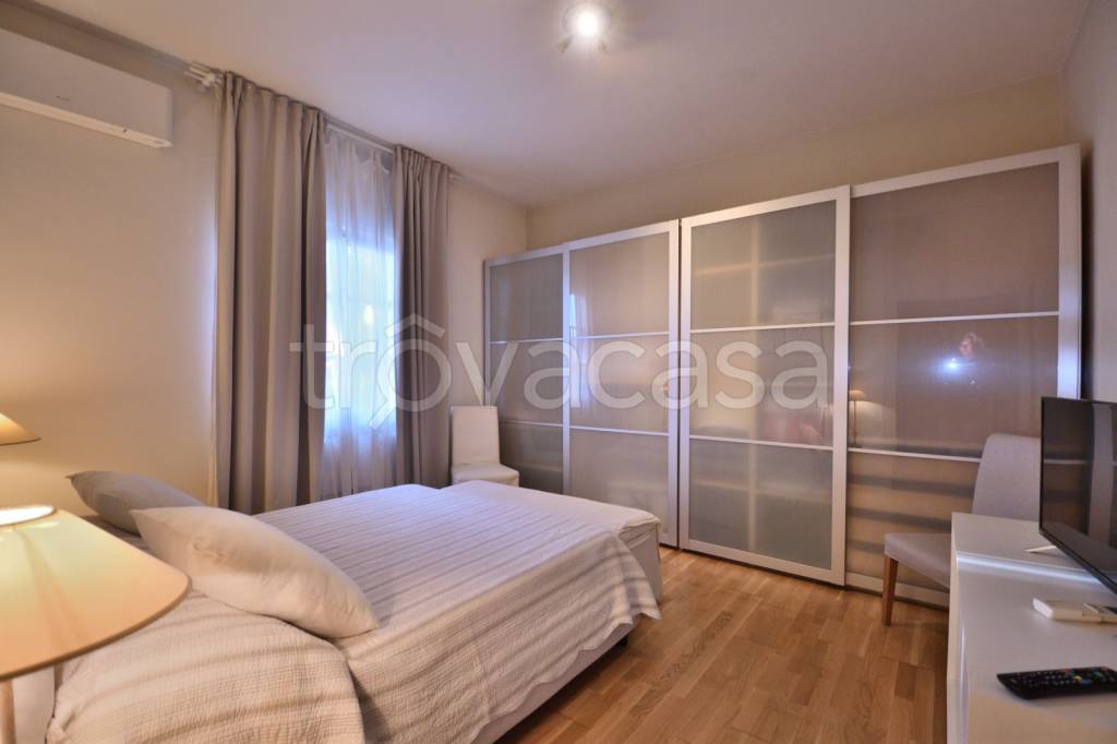 casa indipendente in vendita a Seravezza