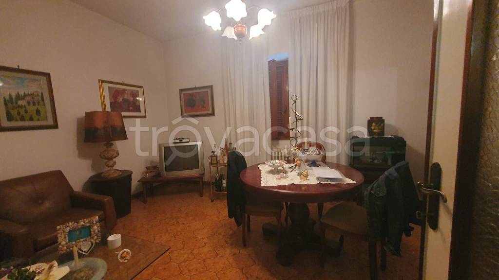 casa indipendente in vendita a Seravezza