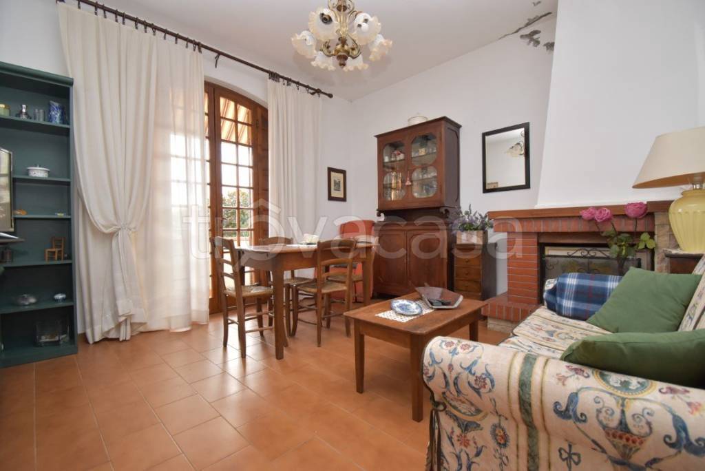 appartamento in vendita a Seravezza in zona Querceta