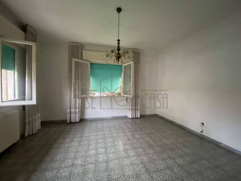 casa indipendente in vendita a Seravezza in zona Querceta