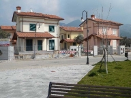casa indipendente in vendita a Seravezza in zona Querceta