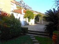 casa indipendente in vendita a Seravezza in zona Ripa