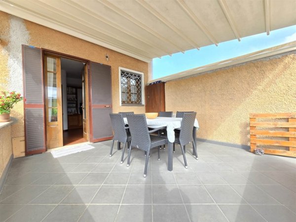 casa semindipendente in vendita a Seravezza in zona Querceta