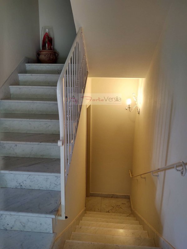 casa indipendente in vendita a Seravezza in zona Pozzi