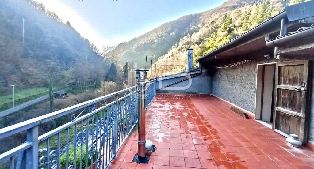 appartamento in vendita a Seravezza in zona Querceta