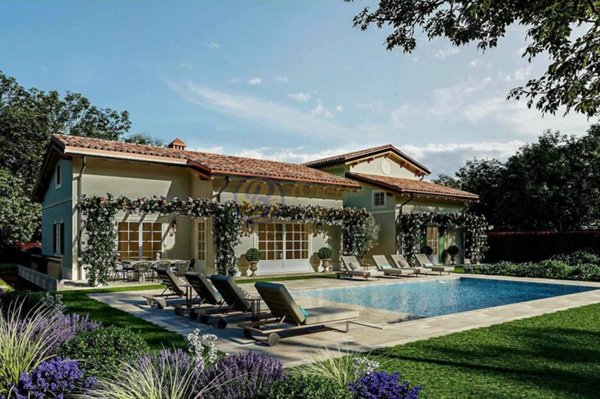 casa indipendente in vendita a Seravezza