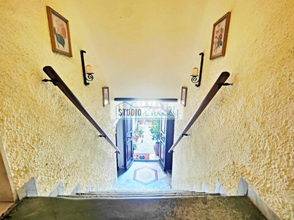 casa indipendente in vendita a Seravezza in zona Pozzi