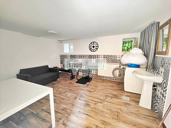 casa indipendente in vendita a Seravezza