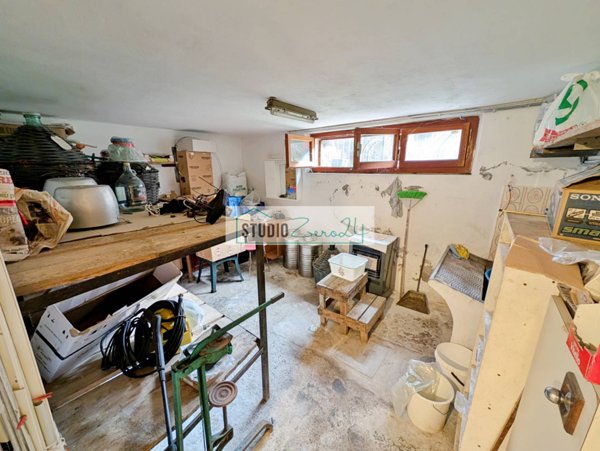 casa indipendente in vendita a Seravezza