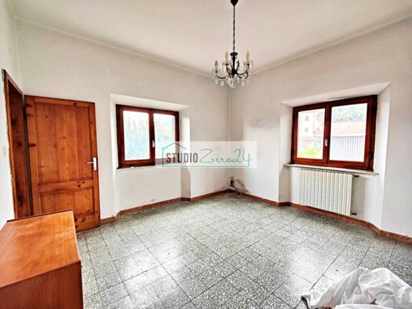 casa indipendente in vendita a Seravezza in zona Querceta