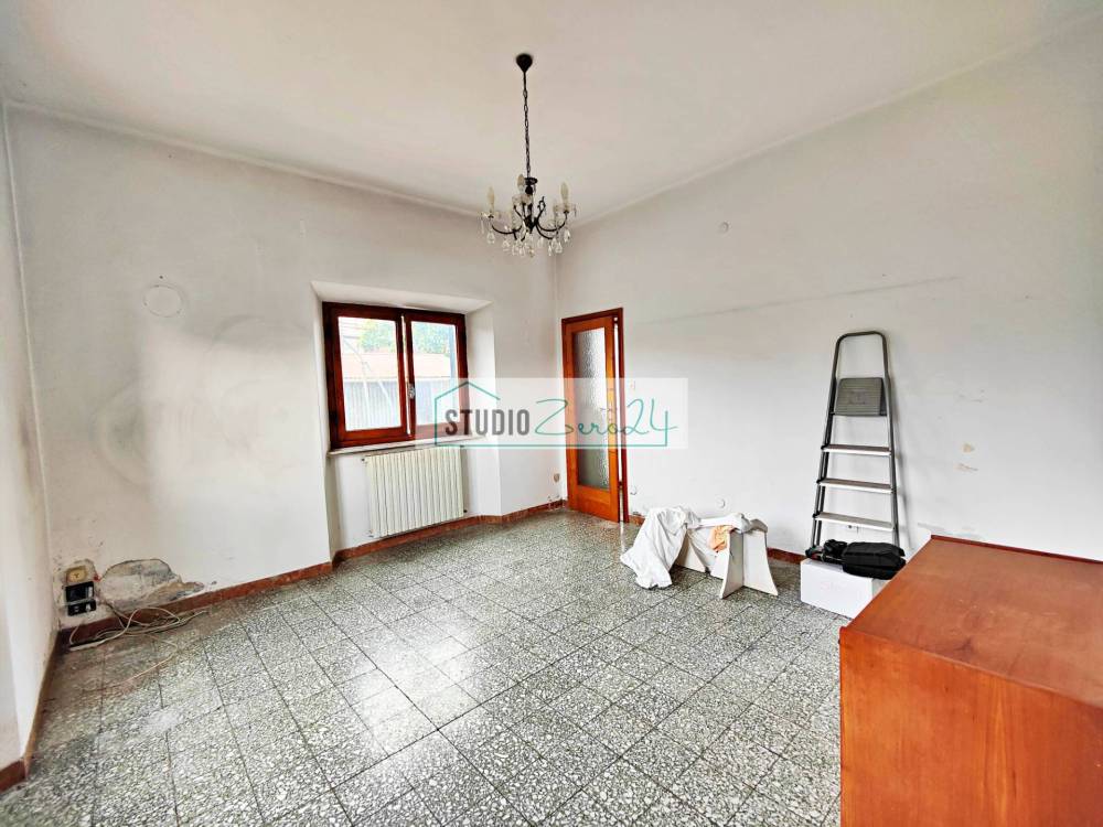 casa indipendente in vendita a Seravezza in zona Querceta