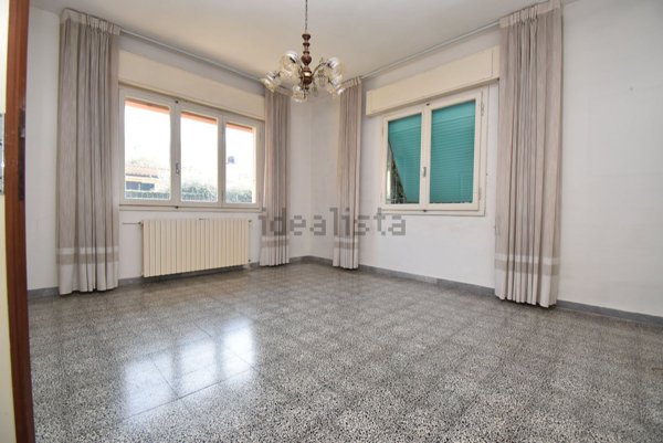casa indipendente in vendita a Seravezza in zona Pozzi