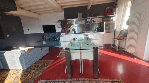 appartamento in vendita a Seravezza in zona Fabiano