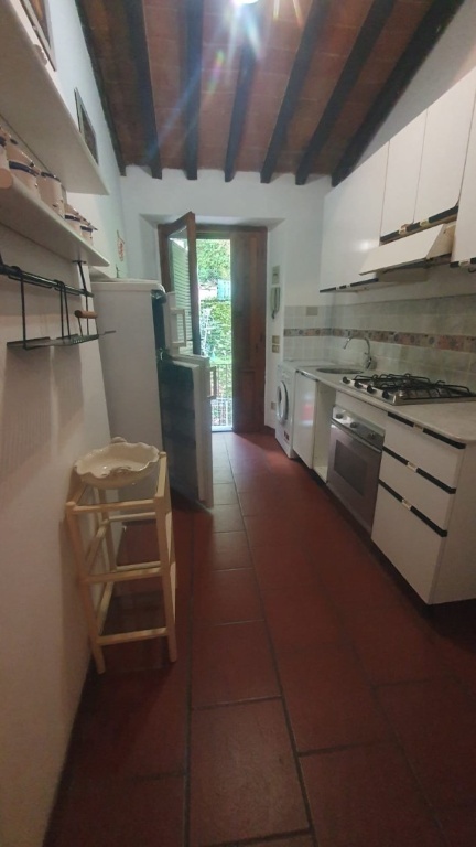 appartamento in vendita a Seravezza in zona Pozzi